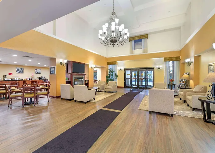 Best Western Plus Victor Inn & Suites